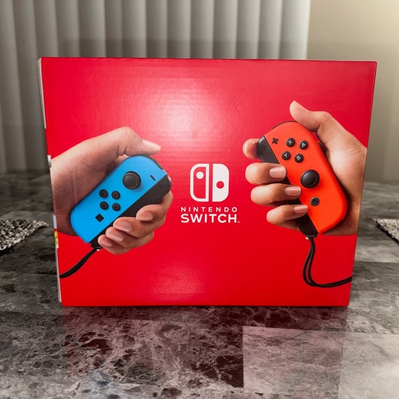 Nintendo Switch Bundle - Picture 3 of 8